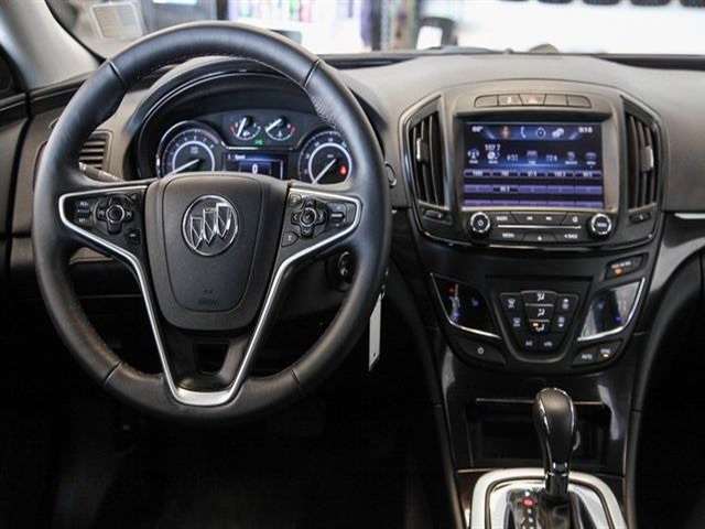 2017 Buick REGAL Sport Touring 4dr Sedan